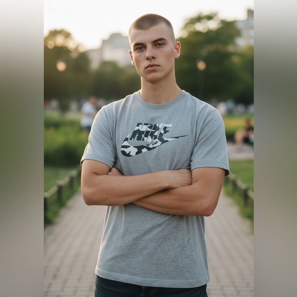 Nike Other - Nike Men's Heather Gray Camo Logo Tee